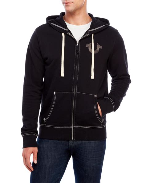 When it comes to winter fashion, one item that stands out for its style, comfort, and durability is the baerskin hoodie. A baerskin hoodie is known for its superior warmth and insu...